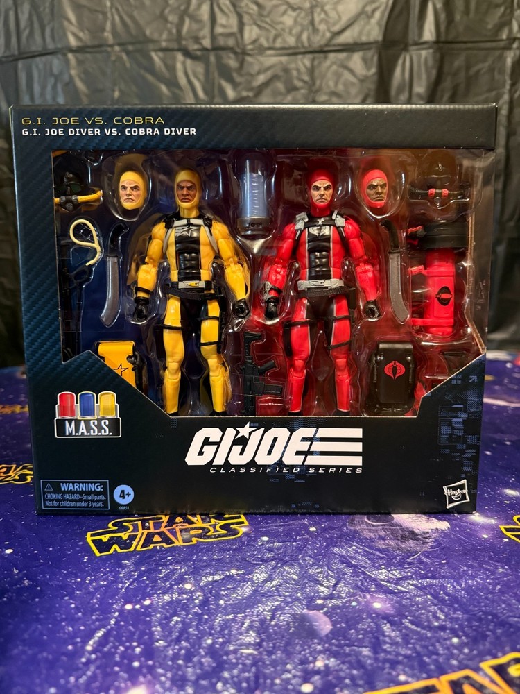 G.I. JOE -Classified Series169 GI JOE DIVER vs COBRA DIVER Target Exclusive NEW!