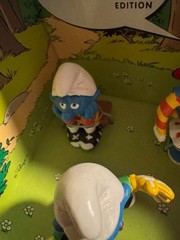 Smurfs 2000 – 2009 Edition by Schieich *** NIB *** some damage to box *** soccer