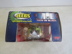 SEALED MIB 1997 MIB MEN IN BLACK JEEBS FIGURE PLAYSET GALOOB