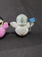 Lot of 5 Ultra Rare Pudgy Penguins Gray, Pink Hawaiian Blue, Pengu Loose 2″ Figs
