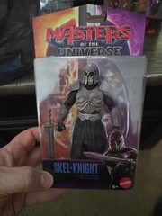 New Mattel Masters of the Universe Skel- Knight figure