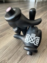 OG SLICK BOUNTY HUNTER LA HANDS 2010 FIRST EDITION /50 estevan oriol los angeles
