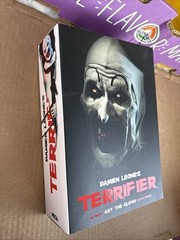 NECA DAMIEN LEONE’S TERRIFIER ULTIMATE ART THE CLOWN ACTION FIGURE NEW