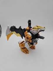 Dino Core Evolution 2 Mega D-Fighter Ultimate King Dino Transforming 4 In 1 Set