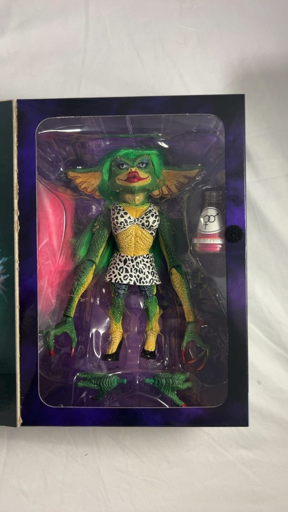 NECA Gremlins 2 New Batch Ultimate Greta Female Gremlin 7″ Figure NIB