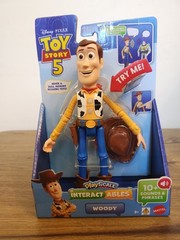 Disney & Pixar Toy Story 5 Interactables Woody Figure 9″ Playscale Movie Phrases