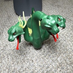 Green 3-Head Hydra Dragon Action Figure Toy, Plastic Fantasy Red/Yellow