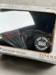Game Of Thrones Titan Vinyl Figures Exclusive Drogon Titan Hot Topic Exclusive