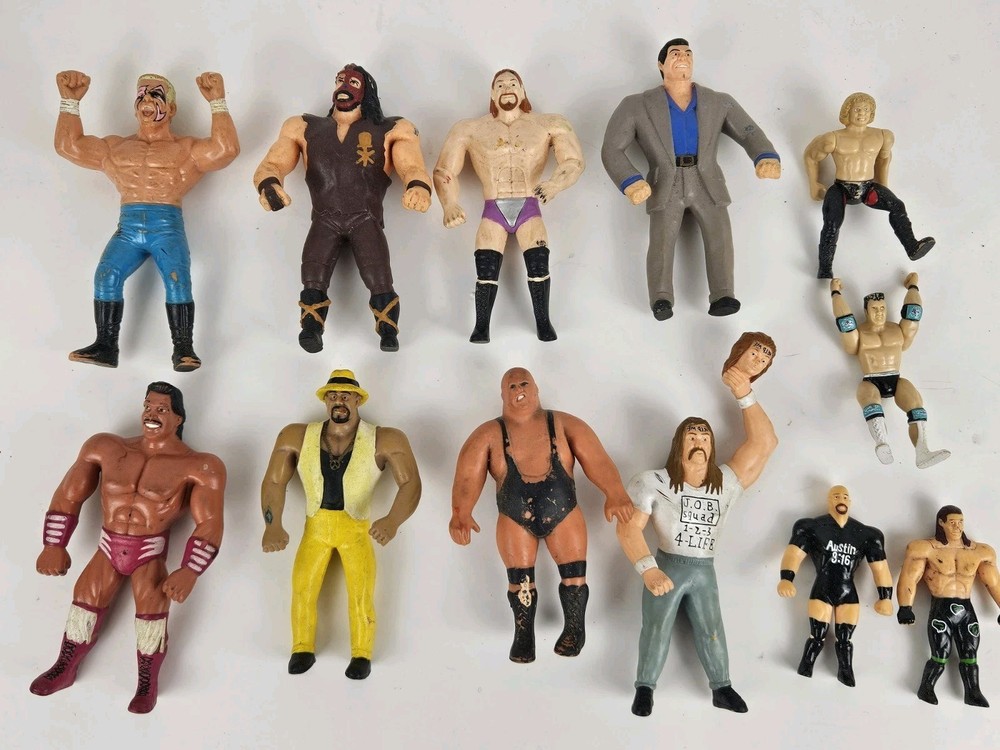 1990’s Lot 12 Vintage WWF Wrestling Collectibles Action Figures Titan Sports Inc