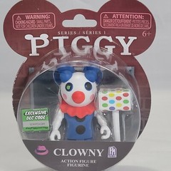 PIGGY Complete Set Of 5 ~ W/ Dinopiggy ~ Series 1Roblox Action Figures DLC Codes