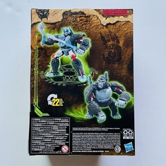 (2020) Hasbro: Transformers – War For Cybertron Kingdom Voyager Optimus Primal