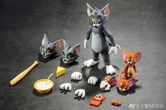 The Tom and Jerry Cat Mouse Collectible Action Figure