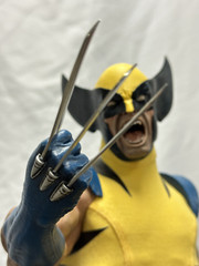 Sideshow Collectibles X-Men Wolverine Premium Format EXCLUSIVE Marvel #650/700