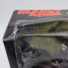 Planet of The Apes Thade with Battle Steed Action Figure Hasbro 2001
