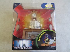 SEALED MIB 1997 MIB MEN IN BLACK JEEBS FIGURE PLAYSET GALOOB