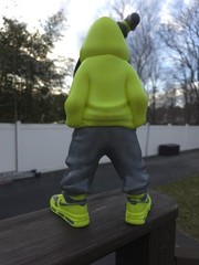 Goofy Street Style Cartoon Figure – Urban Vibes 3D Collectible (13.5 in)