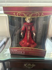Star Wars Episode I Queen Amidala Limited Edition Boxed Action Figure