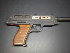 Vintage 1983 Arco The A-TEAM M-24 Assault Rifle Pistol Target Game Set Toy Gun