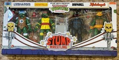 NEW NECA Teenage Mutant Ninja Turtles Cartoon Stump Wrestling Turtles 7″ 4-Pack