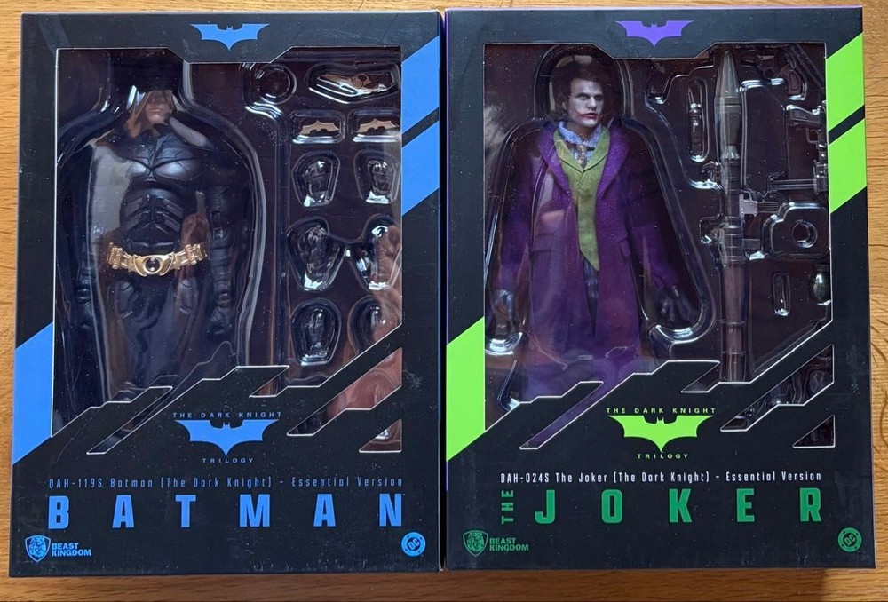 Beast Kingdom DAH Batman Dark Knight & Joker Action Figure Set