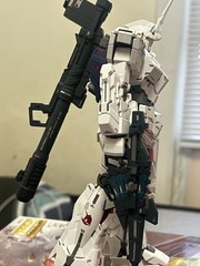 Bandai 1/100 MG Unicorn Gundam Ver Ka And Sinanju Built Model Kits Lot