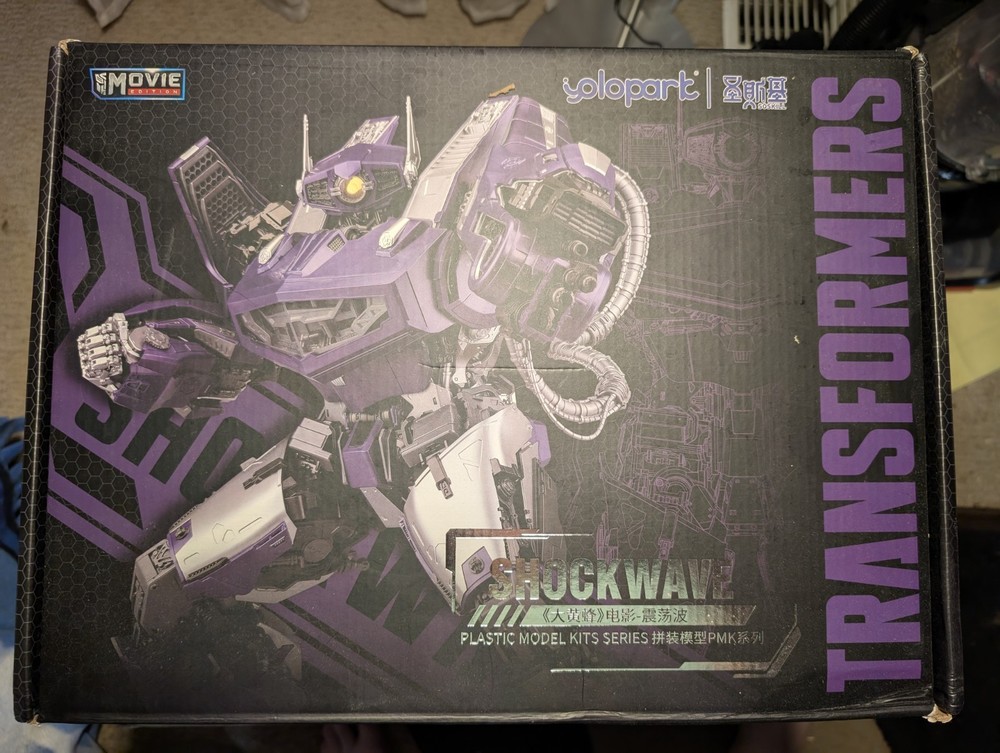 YoloPark Shockwave 1/6 Scale Model Kit