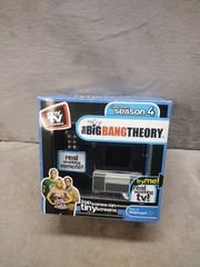 Big Bang Theory Tiny TV Classics Real Working TV & Remote Arcade Toys Brand New!