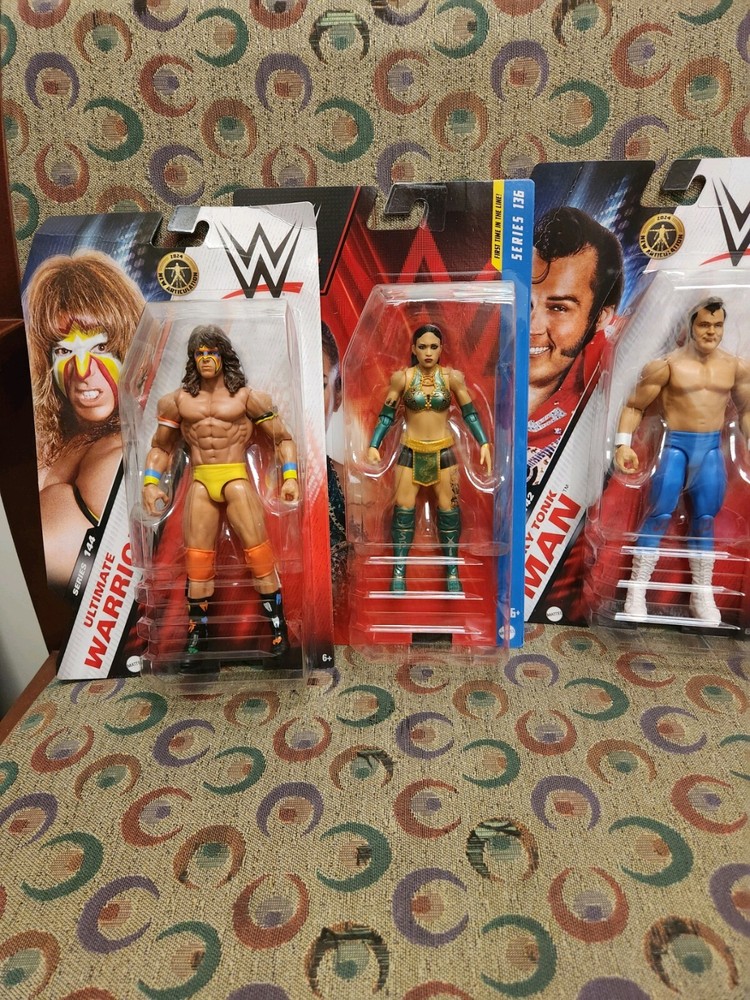Ultimate Warrior, Honky Tonk Man, Xia Li Chase Wrestling figures