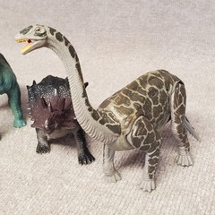 Dinosaur Toy Educational Figures Lot of 5 Unbranded Happy Kin Plastic Resin