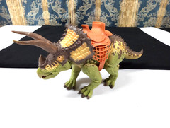 2017 Primal Clash Dino Commander Triceratops Figure Lanard with saddle Dinosaur