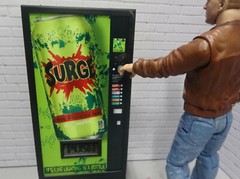 Vending Machine Model Surge Prop Garage Diorama Display Dollhouse Accessory