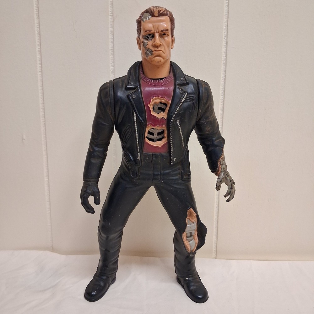 Vintage 1992 Kenner Terminator 2 14″ Action Figure Arnold Doesn’t Talk