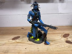 Hot Toys 1/6 Scale Avatar Jake Sully 18 Inches Tall MMS159 LED Light Up Stand
