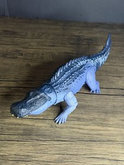 Mattel Jurassic World Rebirth Purussaurus Gigantic Thrashers Dinosaur Aligator