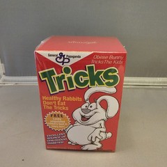 Ron English Popaganda Tricks Tricky Rabbit 3″ Mini Figure – Cereal Killers