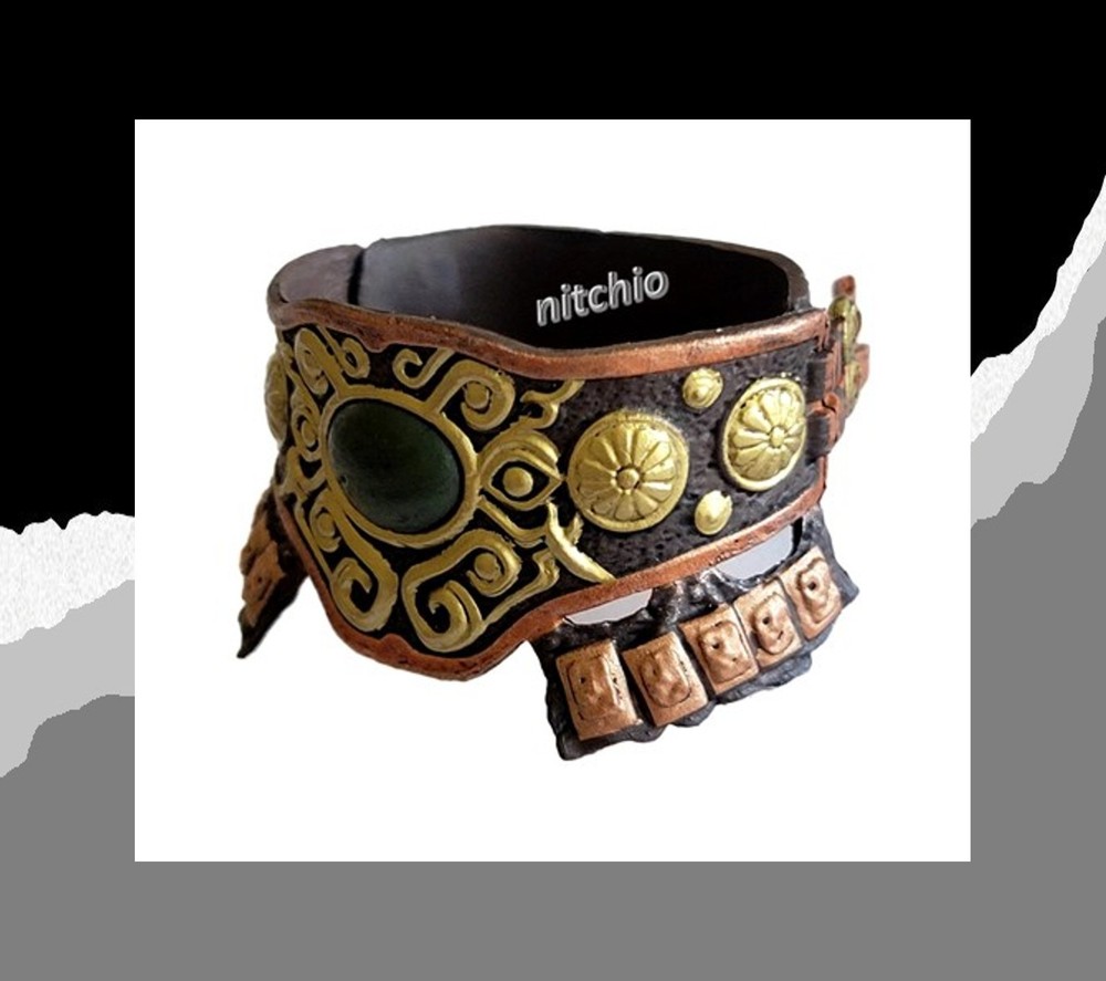 Mezco One:12 King Conan – ARMORED BELT 1/12 Scale Fodder