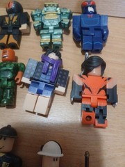 ROBL0X Action Figures Mixed Lot Of 14