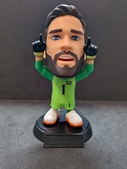 ZURU Ballers Alisson Becker Brazil Goalkeeper Figure w/ Card Ball & Goal FIFA