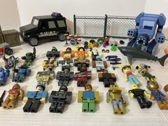 Roblox Figures, Accessories, Vehicles Lot. Over 20 Figures See Pic. No codes