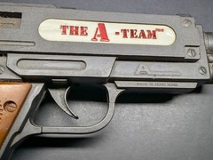 Vintage 1983 Arco The A-TEAM M-24 Assault Rifle Pistol Target Game Set Toy Gun