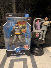 McFARLANE TOYS DC MULTIVERSE BATMAN (GOLDEN AGE) RED PLATINUM IN HAND!