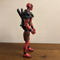 Toybiz Marvel Legends Series VI 6 Deadpool 2003 Action Figure Loose Incomplete