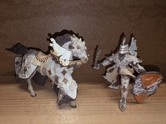 Pretty PAPO 2011 Butterfly Warrior and Horse Figurines (1109)