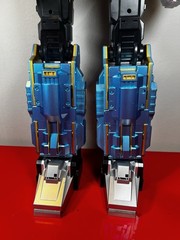 TRANSFORMING ROBOT SAMS CLUB MEMBER’S MARK HUGE 23″ GOLDTONE TO BLUE TOY TESTED