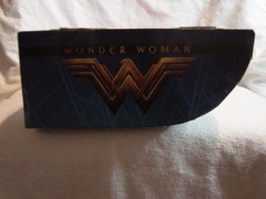 MATTEL- FROM THE MOVIE WONDER WOMAN- SHIELD BLOCK WONDER WOMAN DOLL