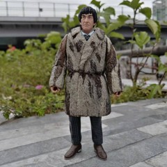 Doctor Who the second 2nd Doctor Fur Coat Abominable Snowman action figure 5.5″