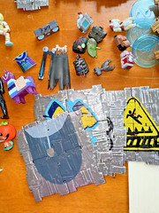 Fortnite Mixed Lot Toys, Figures, Weapons, Building Pieces, Cards SEE PICS