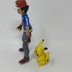 Pokemon Ash Ketchum And Pikachu Action Figures Official Nintendo TOMY 2015