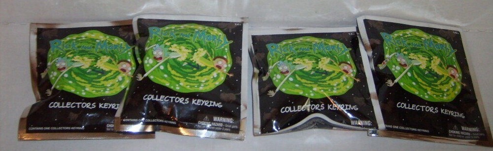 RICK AND MORTY PICKLE RICK SERIES COLLECTORS KEYRING 1 RANDOM BLIND BAG