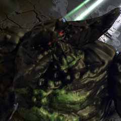 2022 Final Faction Kharn Brute Limited Edition Venom Figure Black Green 6” B21